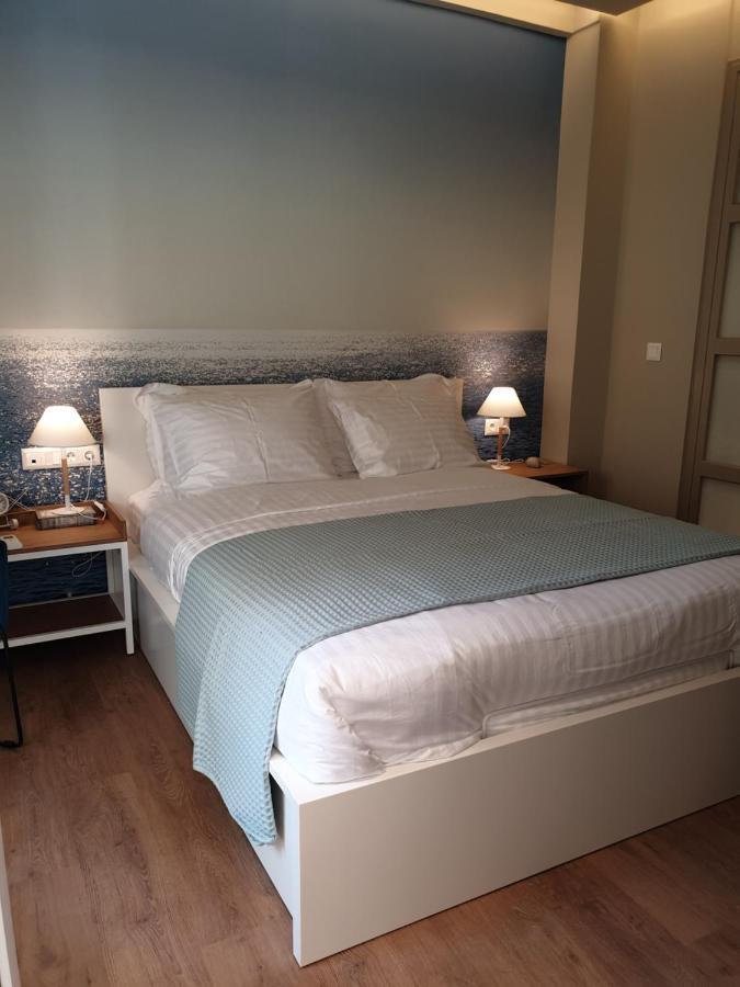 Renovated Studio With Roof Garden Access, 15 M Walk To Acropolis Lejlighed Athen Eksteriør billede